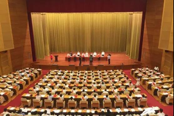 集團(tuán)黨委書記、董事長慕镕鍵被授予“山東省非公有制經(jīng)濟(jì)人士優(yōu)秀中國特色社會(huì)主義事業(yè)