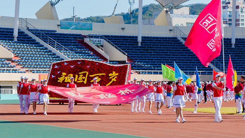 追求卓越，奮勇爭先，聯(lián)橋集團在高新區(qū)第九屆運動會上精彩綻放 奪得團體亞軍(圖2)